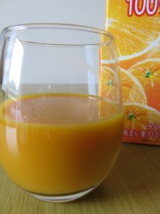 サジーとオレンジジュース