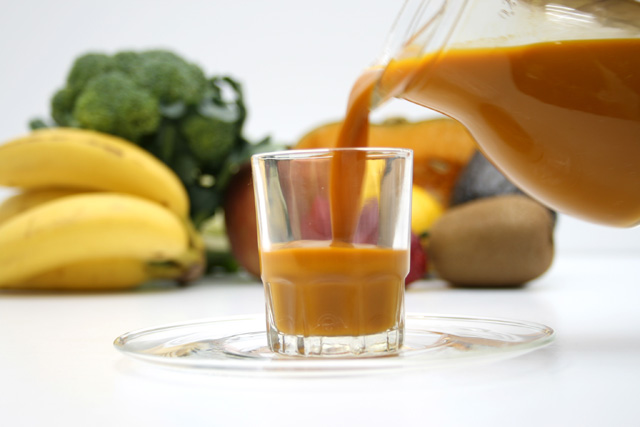 サジージュースと野菜