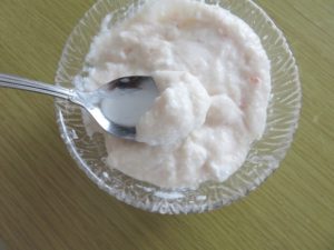 プチシェイクとヨーグルト混ぜた画像