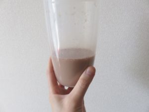 ララテインを水でシェイクした画像